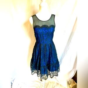 Moulinette Soeurs Elegant Blue and Black Mini Dress